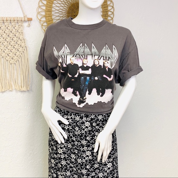 Vintage | Def Leppard Euphoria Tour Band T-shirt - Picture 2 of 12